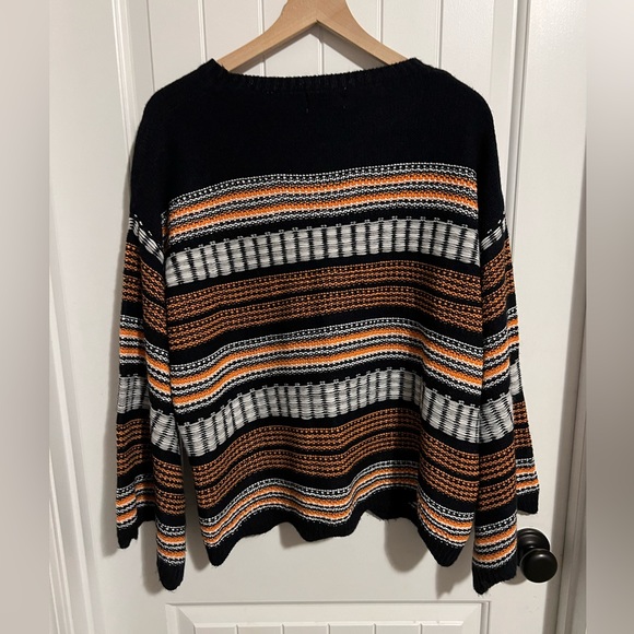 Umgee Bell sleeved sweater medium - Picture 5 of 7